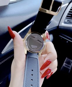 Đồng hồ Guess nữ giá rẻ