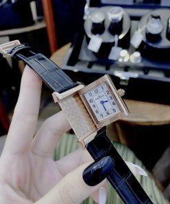 Đồng hồ Jaeger Lecoultre mặt chữ nhật