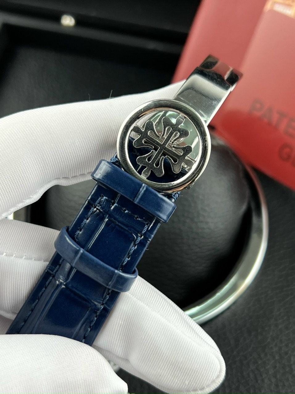 Đồng hồ Patek Philippe giá rẻ Đồng hồ Patek Philippe giá rẻ