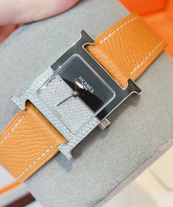Đồng hồ Hermes nữ mặt vuông