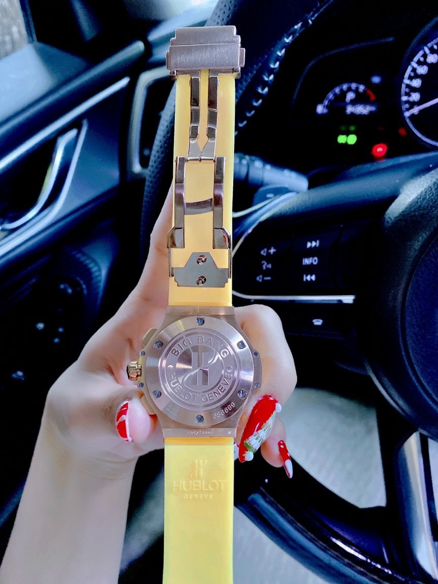 Đồng hồ Hublot fake nhật Đồng hồ Hublot fake nhật