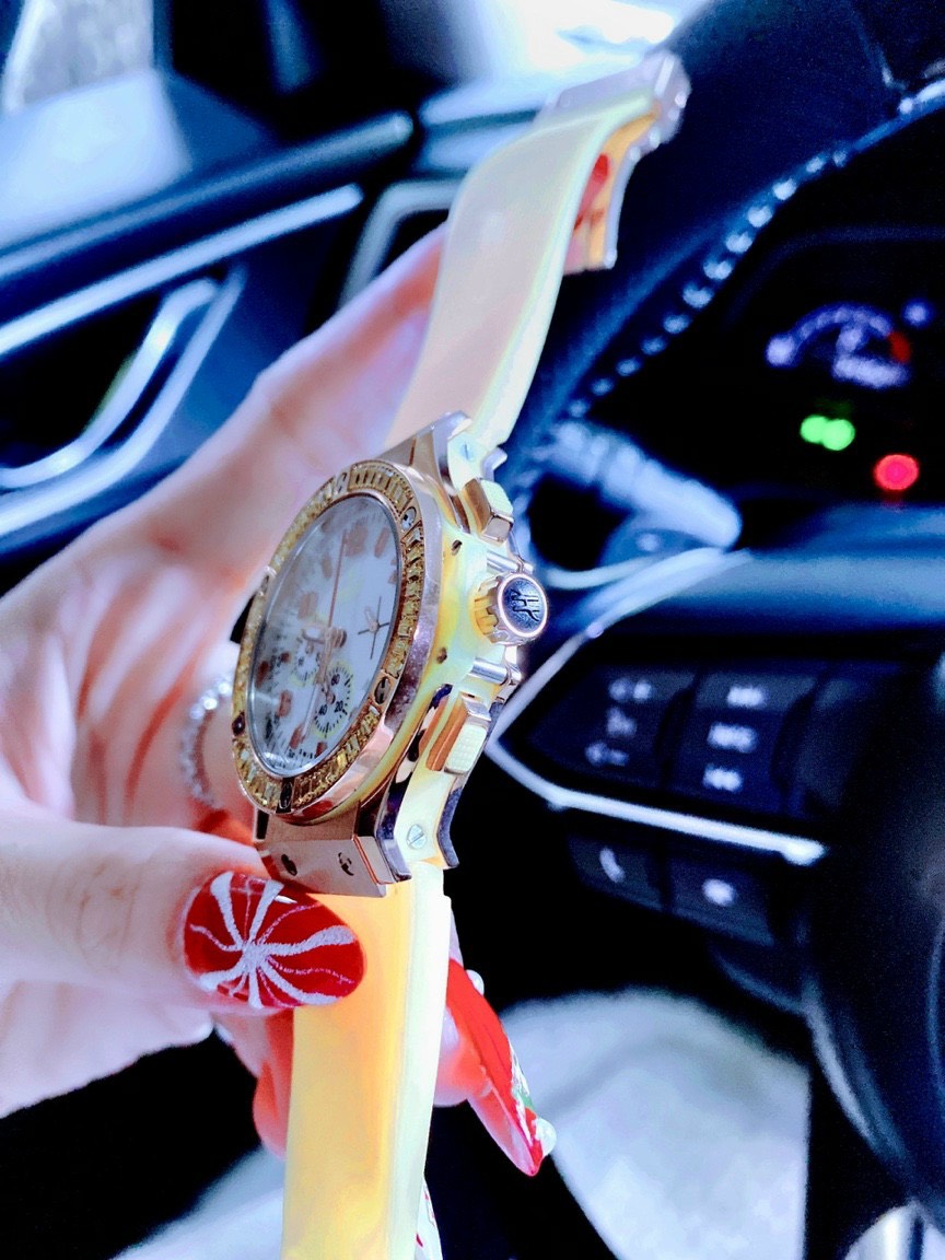 Đồng hồ Hublot super fake Đồng hồ Hublot super fake