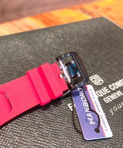 Đồng hồ Huboler dây cao su màu đỏ