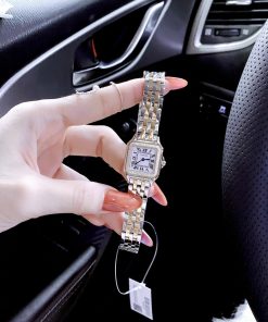 Đồng hồ Cartier nữ mặt vuông