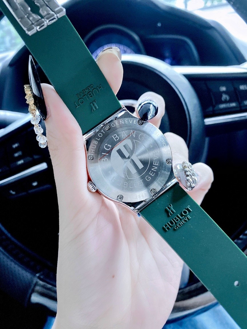 Đồng hồ Hublot fake nhật Đồng hồ Hublot fake nhật
