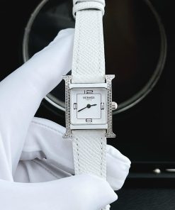 Đồng hồ Hermes nữ dây da màu trắng
