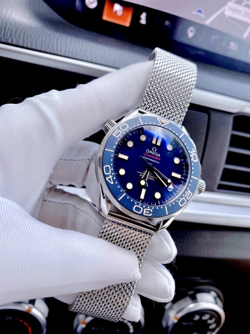 Đồng hồ nam máy cơ Omega Fake Đồng hồ nam máy cơ Omega Fake