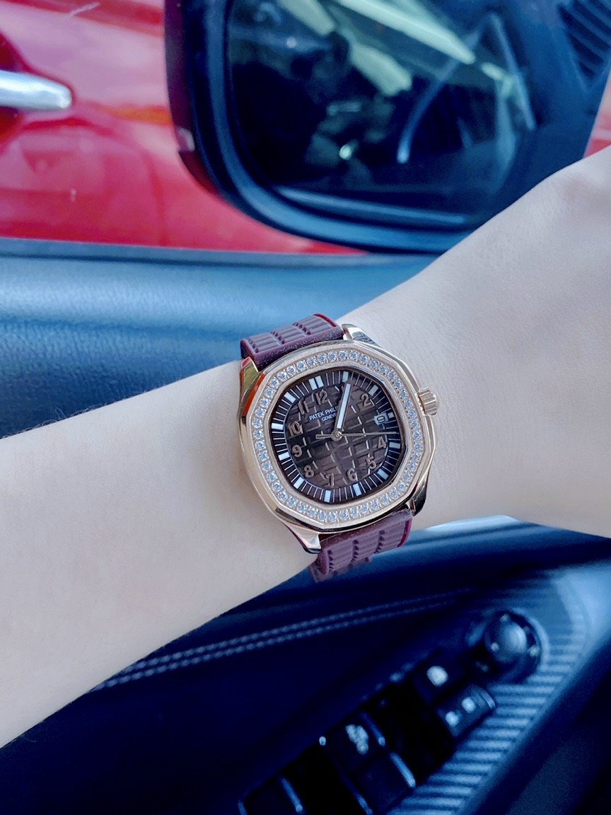 Đồng hồ nữ đính đá PAtek Philippe Đồng hồ nữ đính đá PAtek Philippe