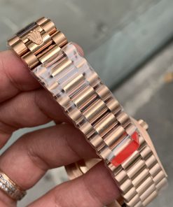 Đồng hồ Rolex Day-Date cọc số đính đá