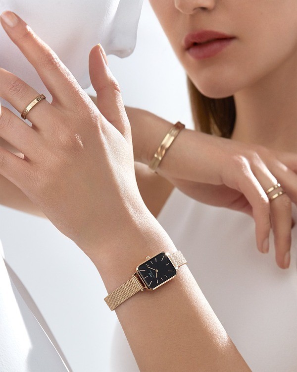 Các cách đeo đồng hồ Daniel Wellington đẹp