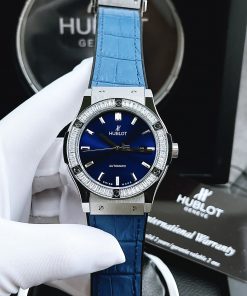 Đồng hồ Hublot nam màu xanh