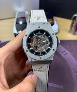 Đồng hồ Hublot Skeleton Automatic