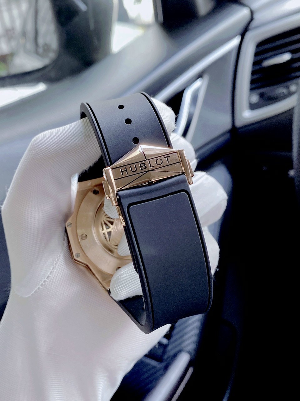 Đồng hồ Hublot giá rẻ Đồng hồ Hublot giá rẻ