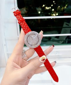 Đồng hồ Davena mặt tròn đính đá