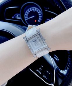 Đồng hồ nữ Hermes mặt vuông dây da