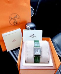 Đồng hồ nữ Hermes màu xanh lá cây