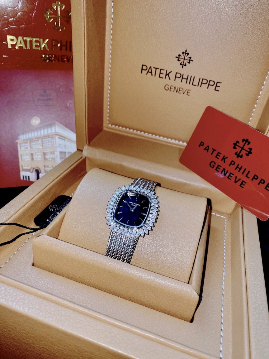Đồng hồ nữ Patek Philippe đính đá Đồng hồ nữ Patek Philippe đính đá