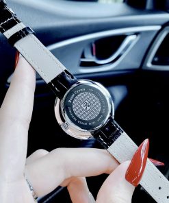 Đồng hồ nữ giá rẻ Royal Crown