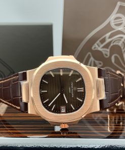 Đồng hồ siêu cấp Patek Philippe Nautilus