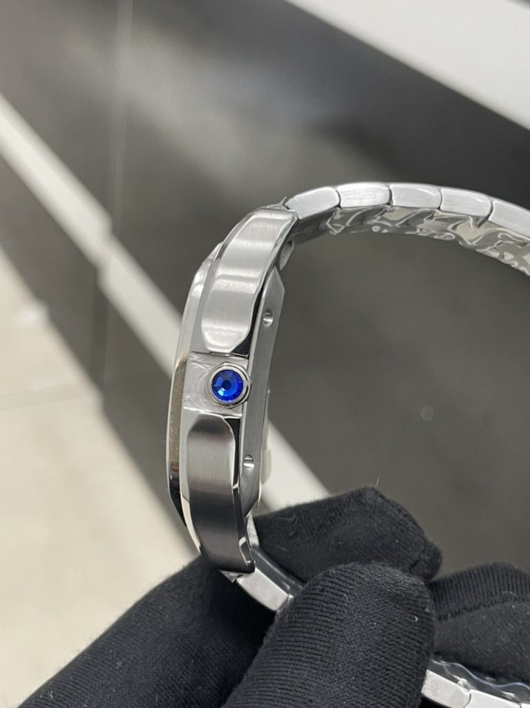 Đồng hồ Cartier nam mặt vuông