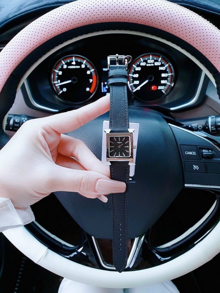 Đồng hồ Hermes nữ siêu cấp