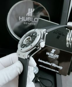Đồng hồ Hublot cơ lộ máy