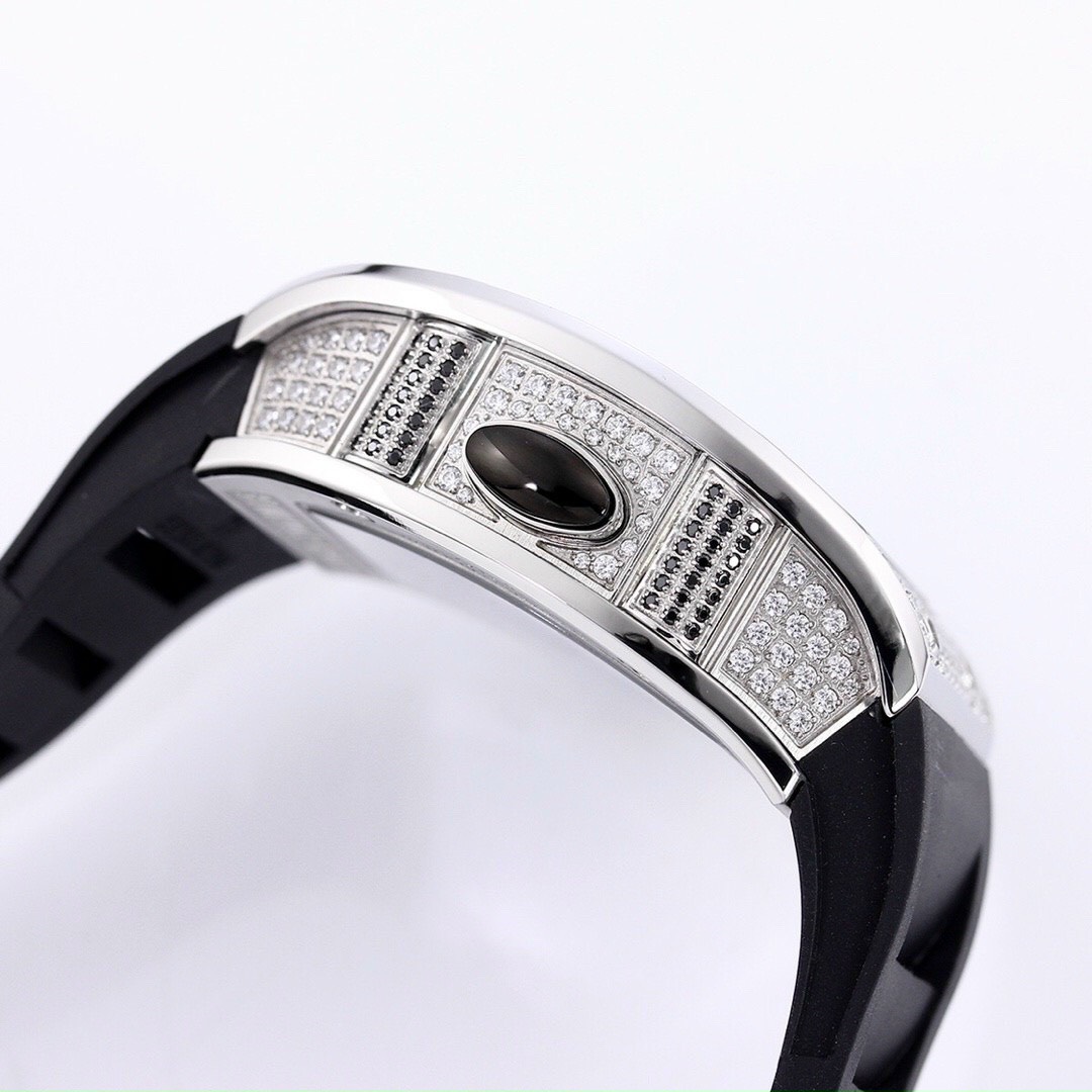 Đồng hồ Richard Mille đính đá Đồng hồ Richard Mille đính đá