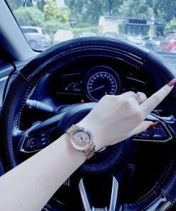 Đồng hồ Swarovski nữ dây kim loại