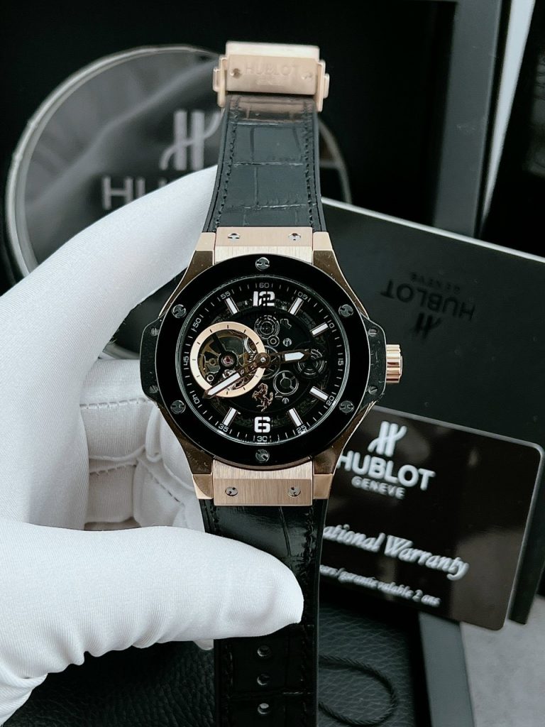 Đồng hồ cơ lộ máy Hublot Super Fake