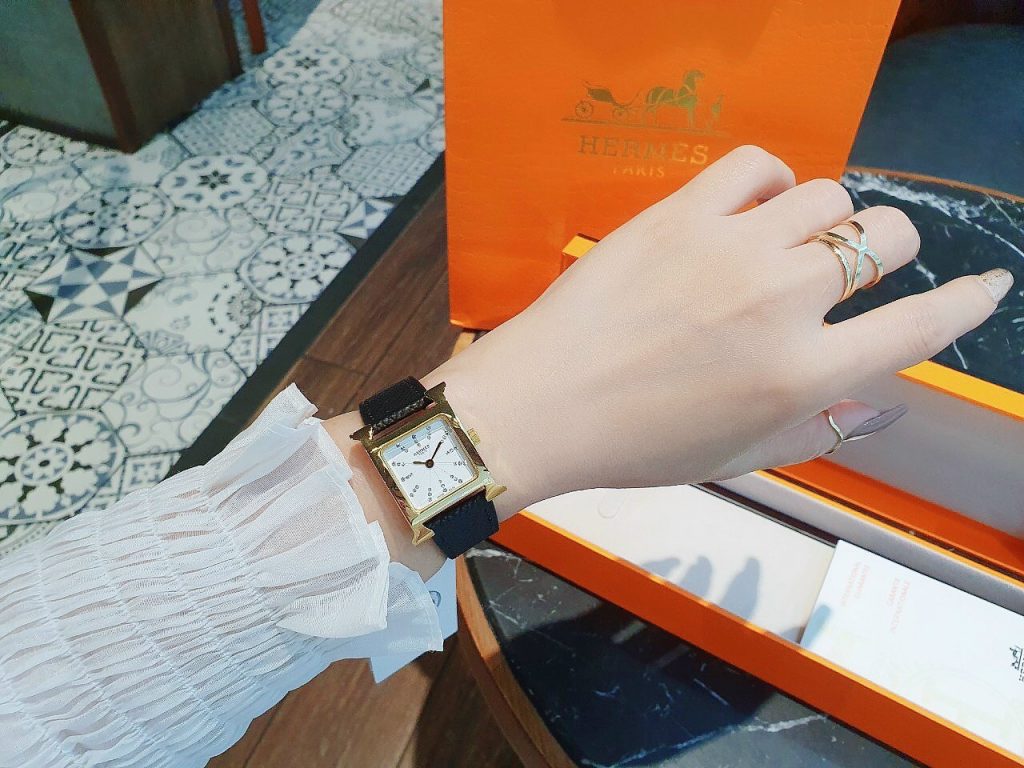 Đồng hồ nữ Hermes giá rẻ