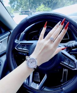 Đồng hồ nữ mặt xoay Louis Vuitton