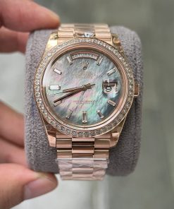 Đồng Hồ Rolex Day-Date mặt khảm trai