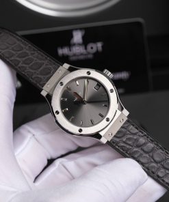 Đồng hồ Hublot Classic Fusion nữ màu xám