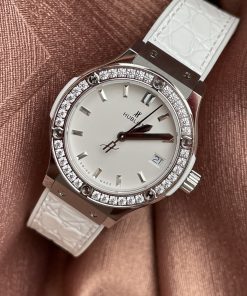 Đồng hồ Hublot nữ