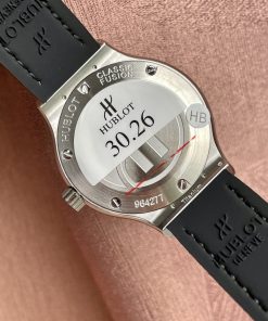 Đồng hồ Hublot nữ Fake 11