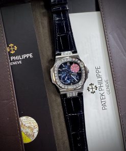Đồng hồ Patek Philippe Nautilus