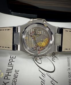 Đồng hồ Patek Philippe Nautilus 5724G nam máy cơ