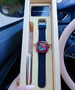 Đồng hồ SenvenFriday mặt vuông dây cao su