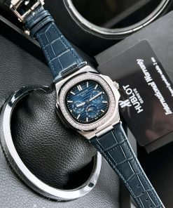 Đồng hồ Patek Philippe Nautilus Fake cao cấp