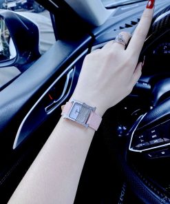 Đồng hồ Hermes nữ mặt vuông