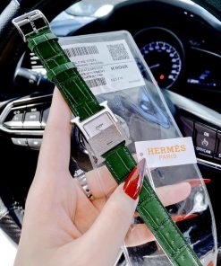Đồng hồ Hermes nữ màu xanh lá cây
