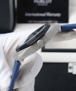 Đồng hồ Hublot máy Nhật