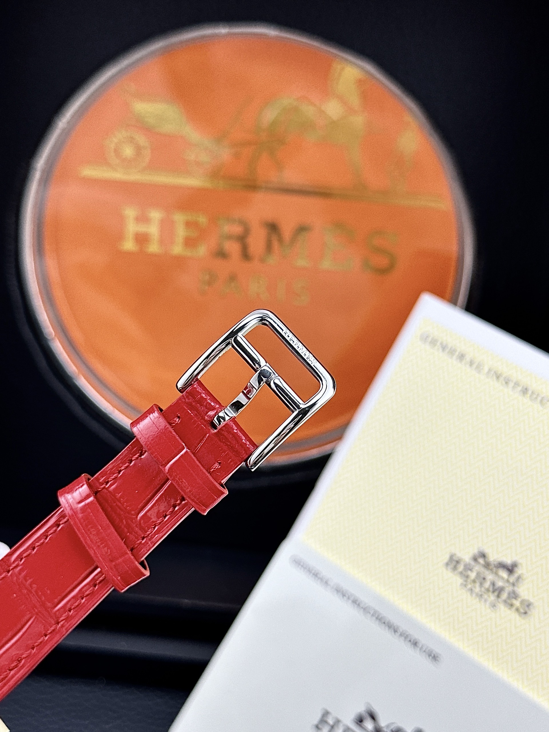 Đồng hồ nữ Hermes giá rẻ Đồng hồ nữ Hermes giá rẻ