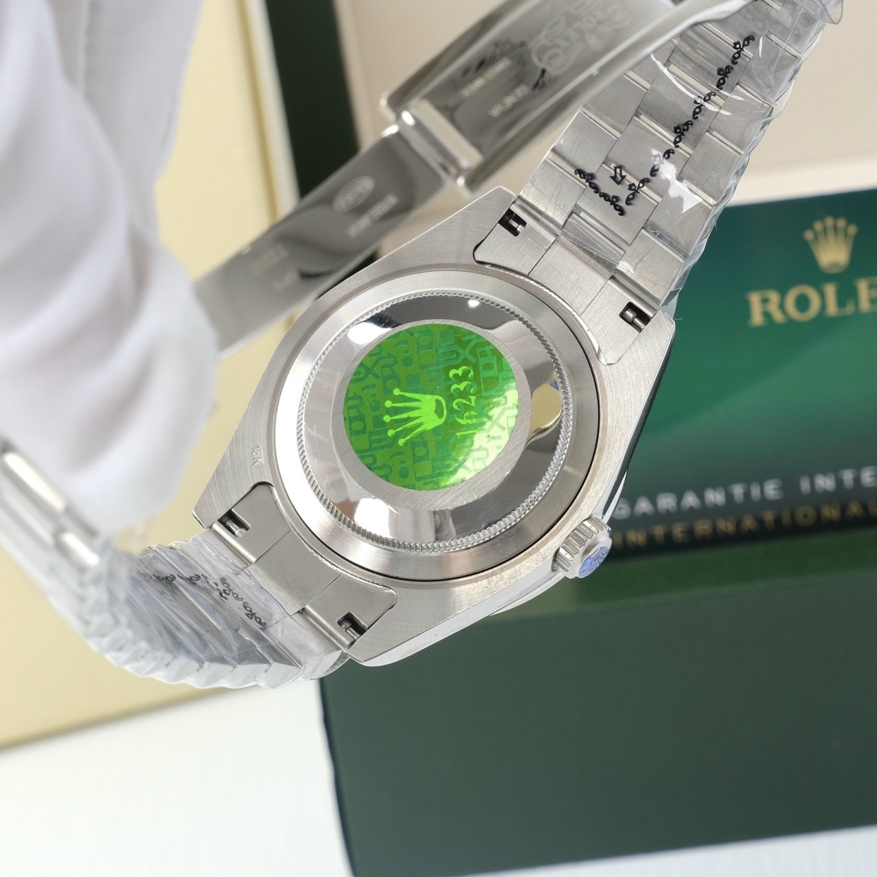 Đồng hồ Rolex Day-Date nam đính đá Baguette Super Fake máy Nhật Đồng hồ Rolex Day-Date nam đính đá Baguette Super Fake máy Nhật