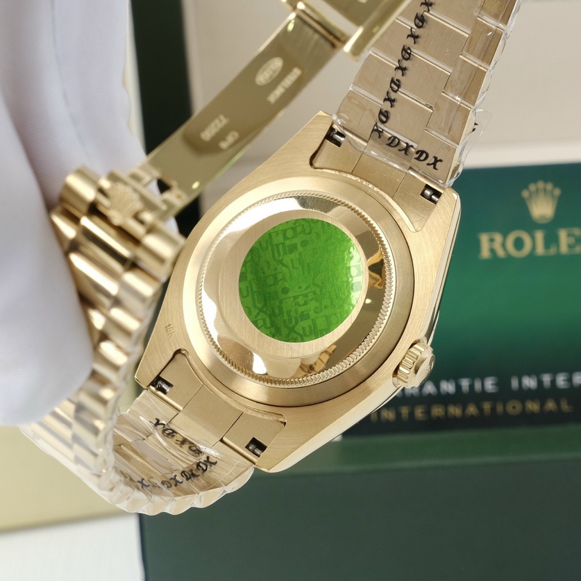 Đồng hồ nam Rolex Day-Date Super Fake máy cơ Nhật màu vàng Đồng hồ nam Rolex Day-Date Super Fake máy cơ Nhật màu vàng