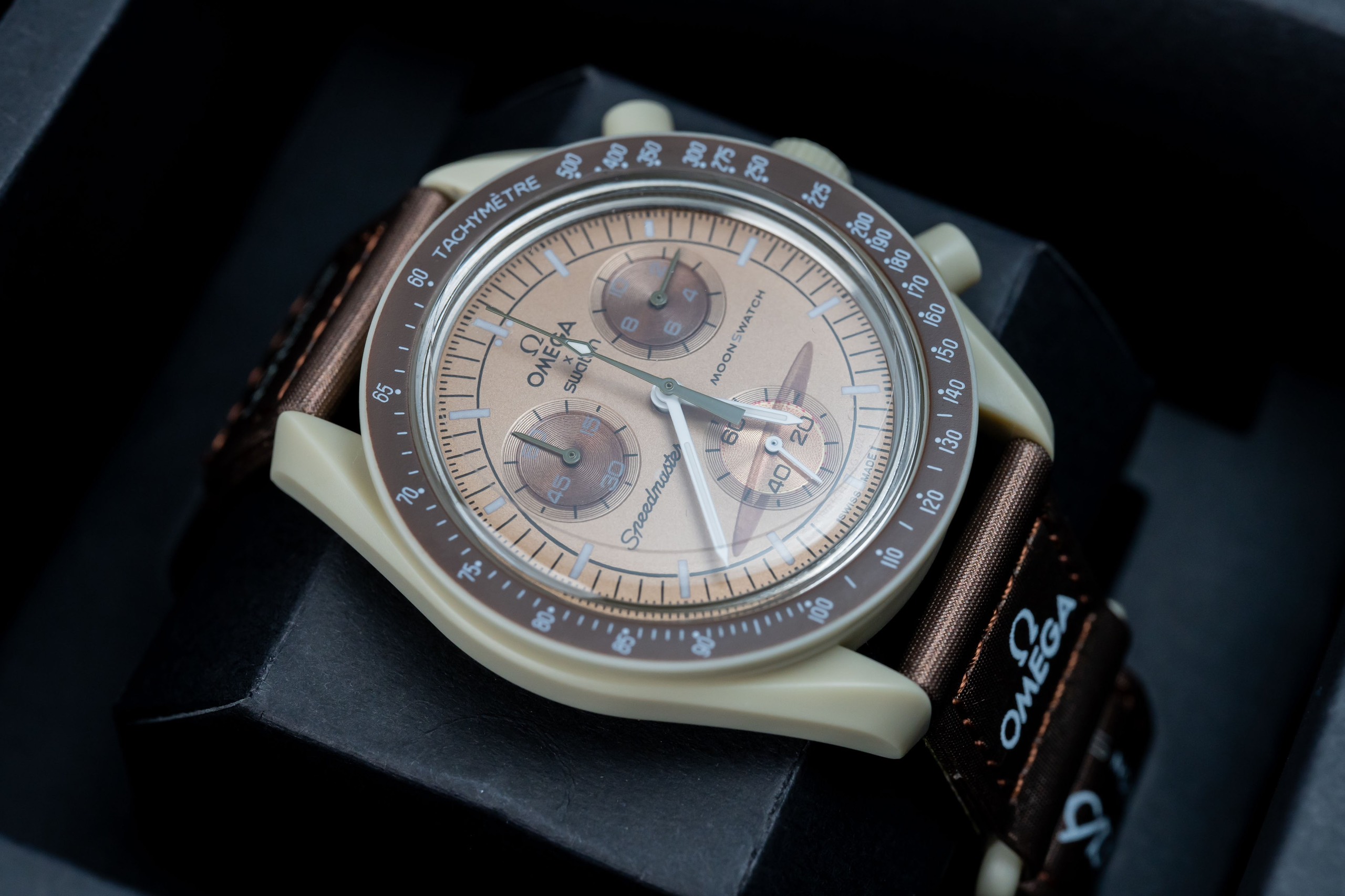 Đồng hồ Omega x Swatch SpeedMaster MoonSwatch Fake Cao Cấp Sao Thổ Đồng hồ Omega x Swatch SpeedMaster MoonSwatch Fake Cao Cấp Sao Thổ