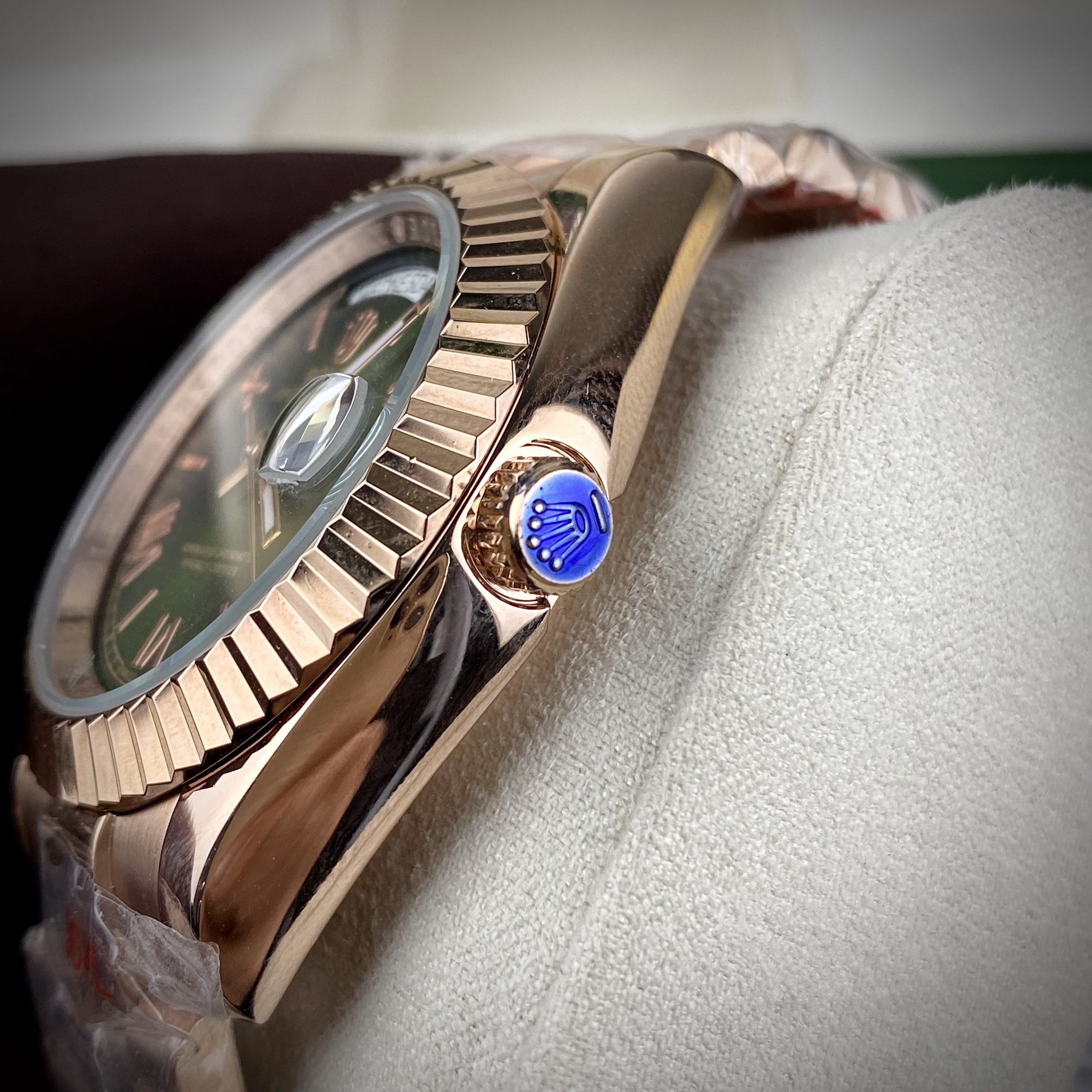 Đồng hồ Rolex Day-Date Rose gold mặt xanh lá Super Fake Nhật 40mm Đồng hồ Rolex Day-Date Rose gold mặt xanh lá Super Fake Nhật 40mm