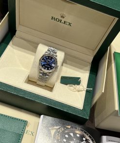 Đồng hồ Rolex Datejust Replica 11 nữ mặt xanh cọc số đính đá EW Factory