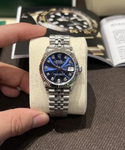Đồng hồ Rolex Datejust Replica 11 nữ mặt xanh cọc số đính đá EW Factory