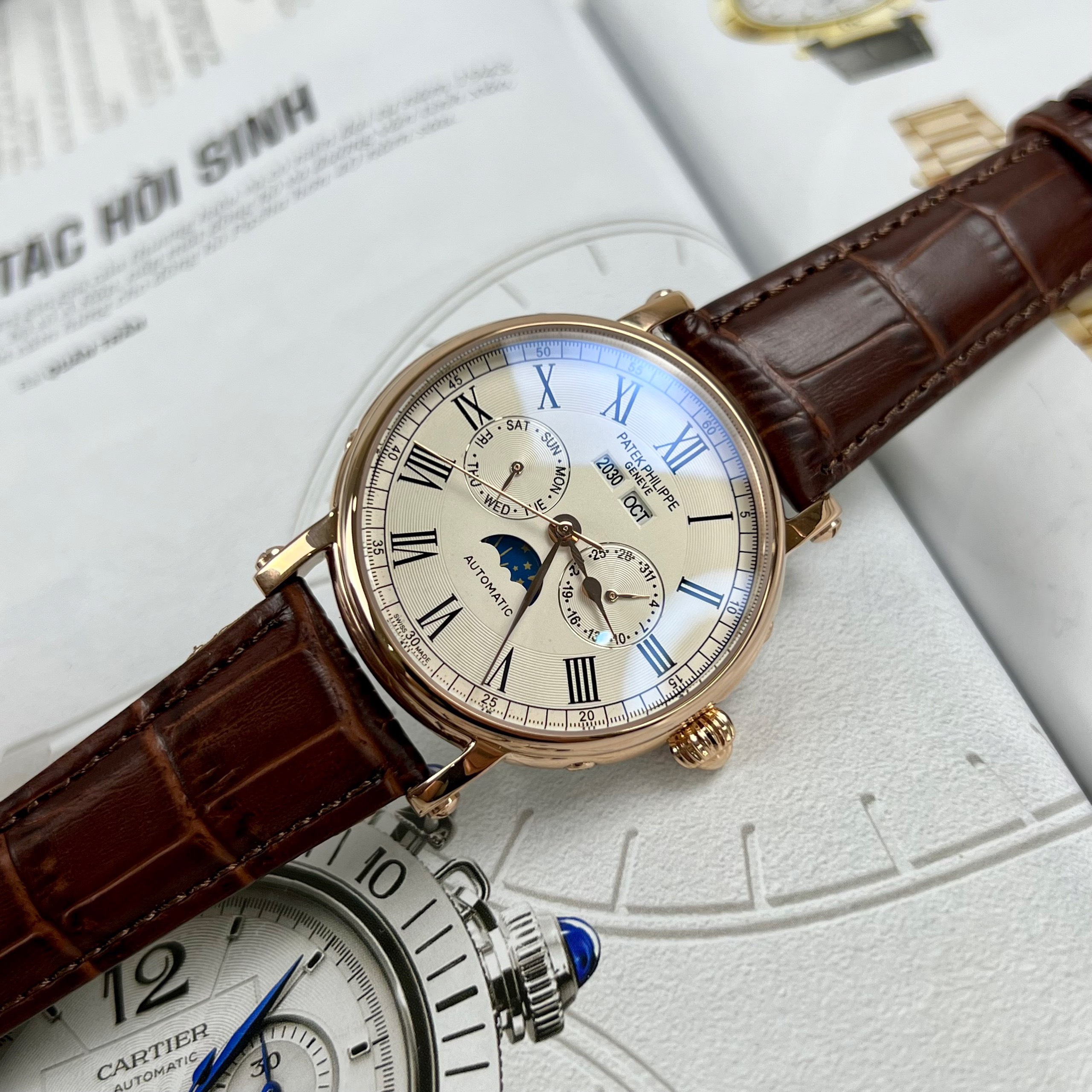 Đồng hồ nam Patek Philippe Sun & Moon cơ tự động Fake Nhật 40mm Đồng hồ nam Patek Philippe Sun & Moon cơ tự động Fake Nhật 40mm